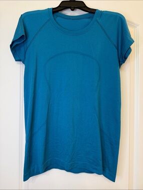 M10 Lululemon Swiftly Tech Short Sleeve